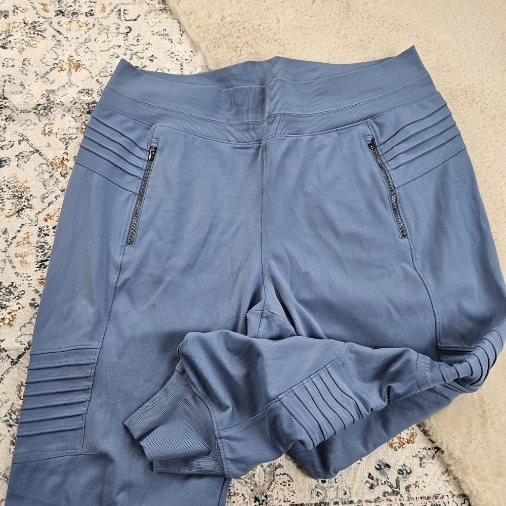 Athleta Venice Moto Jogger in Cottage Blue Plus Size 2X - Picture 14 of 16